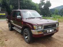 Toyota LN40 1981 Pickup