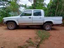 Toyota Ln40 1983 Pickup