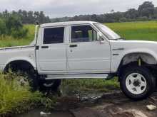 Toyota LN40 1981 Pickup