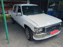 Toyota Ln40 1983 Pickup