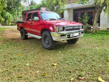 Toyota Hilux LN56 LN106 1985 Pickup