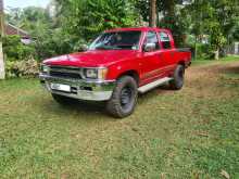 https://riyasewana.com/uploads/toyota-ln56-23171900872.jpg