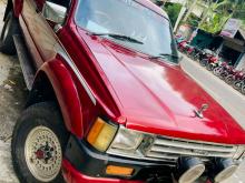 Toyota LN65 1986 Pickup