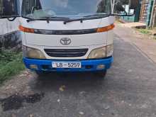 https://riyasewana.com/uploads/toyota-lorry-714545422663.jpg