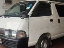 Toyota Lotto 1993 Van