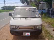 Toyota Lotto CR27 1995 Van