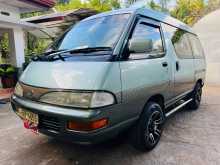 Toyota Lotto 1992 Van