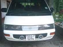 Toyota Lotto 1993 Van
