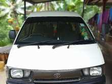 Toyota Lotto 1992 Van