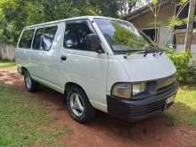 Toyota Lotto CR27 1995 Van