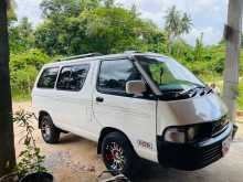 Toyota Lotto CR27 1993 Van