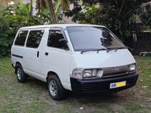 Toyota Lotto CR27 Flatroof 1993 Van