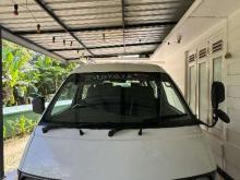 Toyota Lotto CR27 1994 Van