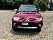 Mitsubishi Montero 2012 SUV