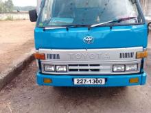 https://riyasewana.com/uploads/toyota-motor-lorry-271957306396.jpg