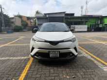 Toyota NGX 10 CHR 2019 SUV