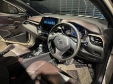 https://riyasewana.com/uploads/toyota-ngx10-original-195054517045.jpg