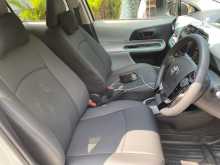 https://riyasewana.com/uploads/toyota-nhp10-2013-1215081612714.jpg