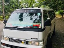 Nissan Caravan 1990 Van