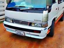 Nissan Caravan E24 1993 Van