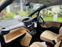 https://riyasewana.com/uploads/toyota-noah-1013562324474.jpg