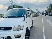 Toyota Noah 2000 Van