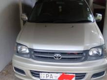 Toyota Noah 2000 Van