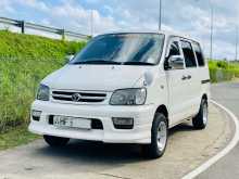 Toyota Noah 1999 Van