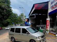 Toyota Noah 2001 Van