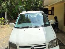 Toyota Noah 2002 Van