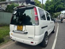 Toyota Noah 2001 Van
