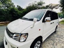 Toyota Noah 2007 Van