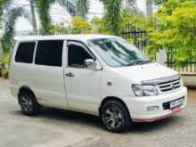 Toyota Noah KR41 1998 Van
