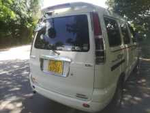 Toyota Noah 1998 Van