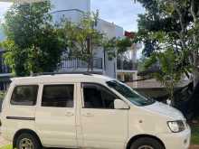 Toyota Noah 1999 Van