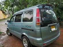 Toyota Noah 1999 Van