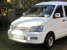 Toyota Noah 1999 Van