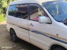 Toyota Noah 1999 Van