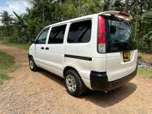 Toyota Noah 1999 Van