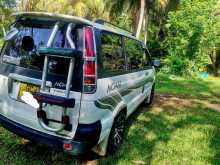 Toyota Noah 2000 Van