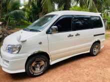 Toyota Noah 2000 Van