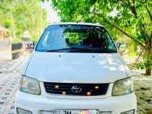 Toyota Noah 2000 Van