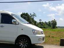 Toyota Noah 2001 Van