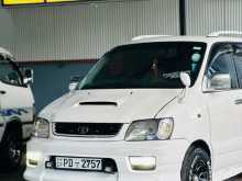 Toyota Noah 2002 Van