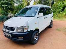 Toyota Noah 2002 Van