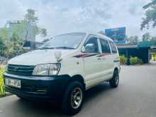 https://riyasewana.com/uploads/toyota-noah-2002-3114480012902.jpg