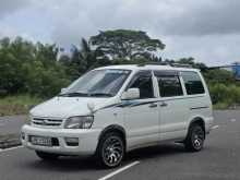Toyota Noah 2003 Van