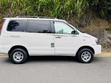 https://riyasewana.com/uploads/toyota-noah-2004-1118245512083.jpg