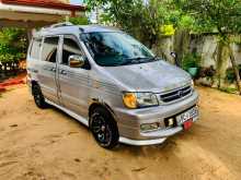 Toyota Noah 2006 Van