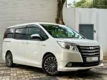 https://riyasewana.com/uploads/toyota-noah-2014-113224212672.jpg